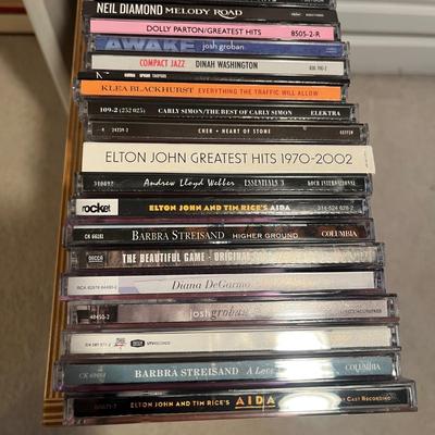 Hundreds of CDs (LR-MG)