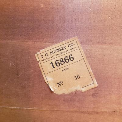 TG Buckley Three Drawer Dresser and Mirror (BGB-KD)