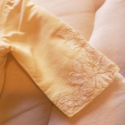 Vintage Handmade Wedding Dress (BGB-KD)
