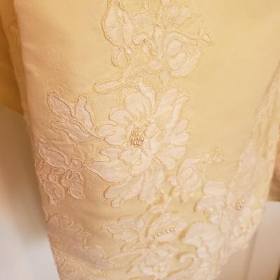 Vintage Handmade Wedding Dress (BGB-KD)
