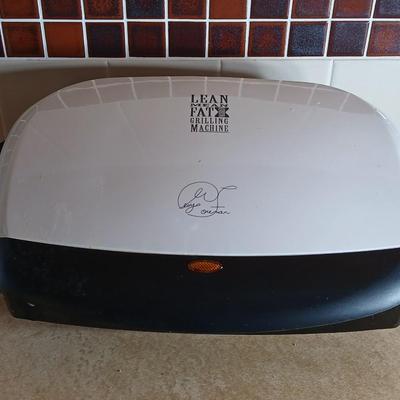 Lean Mean Fat Grilling Machine with cooking thermometer George Foreman