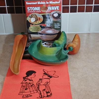 Ceramic Jalapeno pepper salt & pepper shakers and dish with stone wave microwavable soup bowl and small Mexico cloth