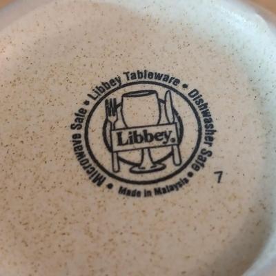 Libbey off white stoneware like dinnerware dishes set 16 pieces