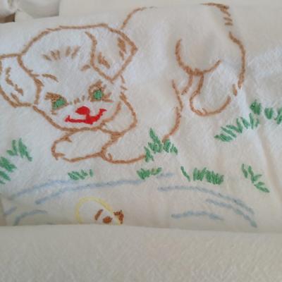 Embroidered linen towels