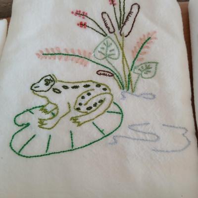 Embroidered linen towels