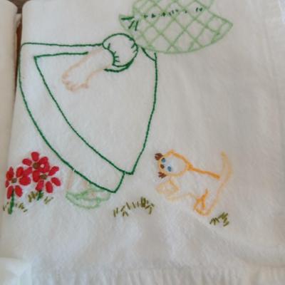Embroidered linen towels