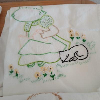 Embroidered linen towels