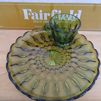 Vintage Fairfield green glass snack set new in box!