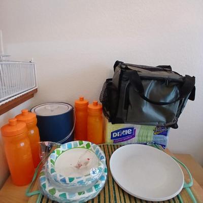 Bronco's Tailgate time!! Ice bucket, water bottles, all Bronco colors! paper plates and bowls and napkins too!