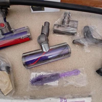 Dyson Vacuum sweeper Vacuum cleaner with attachments and charger