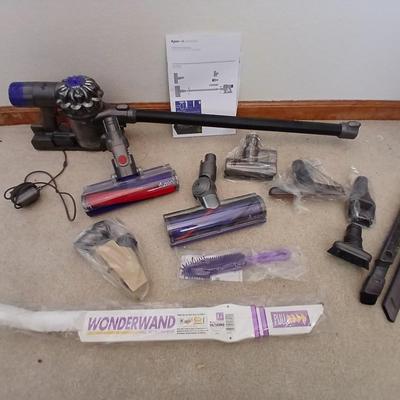 Dyson Vacuum sweeper Vacuum cleaner with attachments and charger