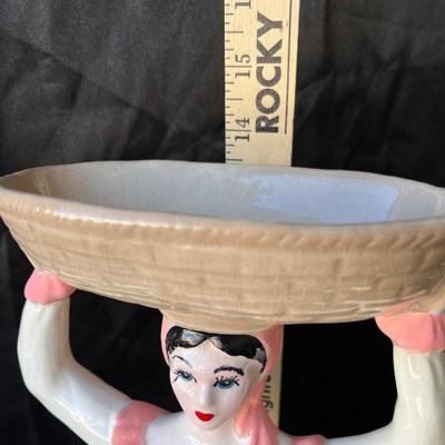 Lot 14 Vintage napkin lady