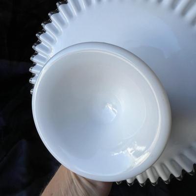 Lot 19 Fenton Silvercrest Cake stand