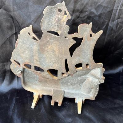 Lot 25 Antique Cast Iron Ship Door Stop