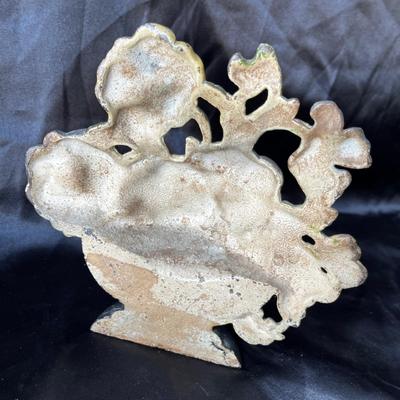 Lot 26 Hubley Pansy Door Stop
