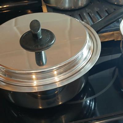 Nice stainless-steel pot and pan set with new broiler pan