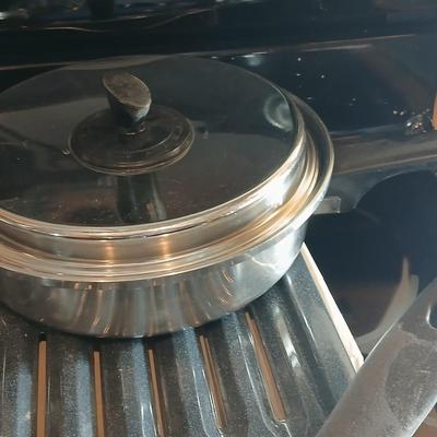 Nice stainless-steel pot and pan set with new broiler pan