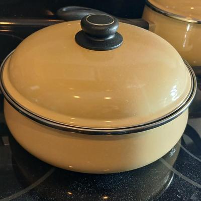 Nice Megaware Electric ceramic Spain made pots and pans set