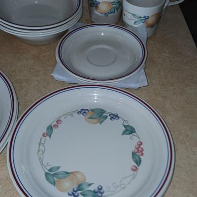 Corelle dinnerware set