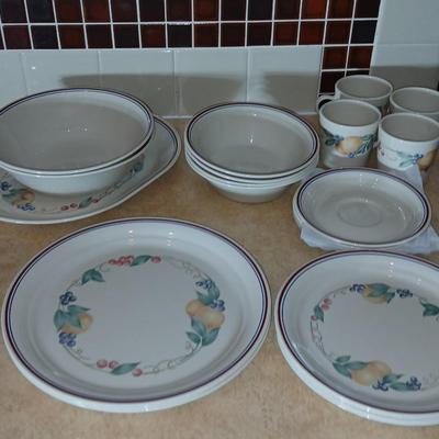 Corelle dinnerware set