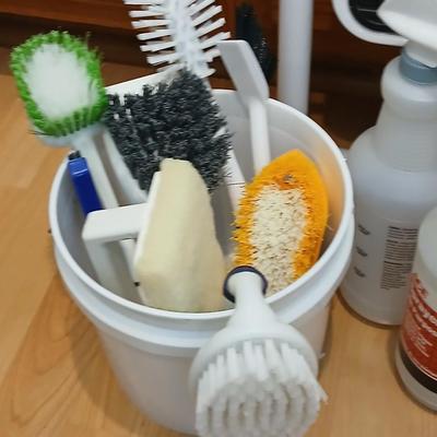 Step ladder, cleaning supplies and a fire extinguisher