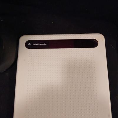 Sharper Image Air purifier and health o meter scale