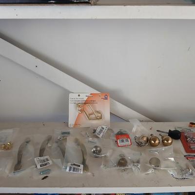 Knobs and drawer pull hardware perfect for furniture refinishers !