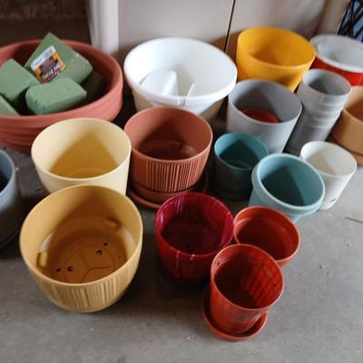 Plastic flowerpots of all shapes and sizes