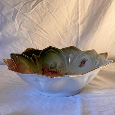 Haviland, Copeland, Bavaria, and Other Floral China and Glasses (PBC-DZ)