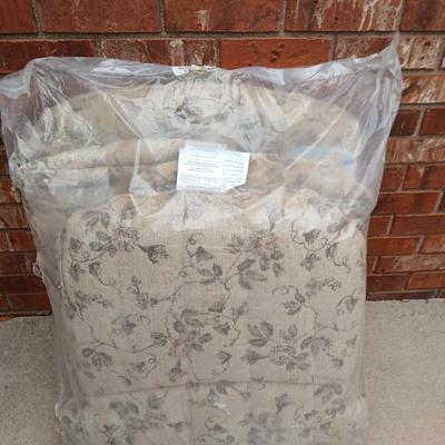 Dutailier replacement cushion for Rocking chair