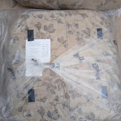 Dutailier replacement cushion for Rocking chair
