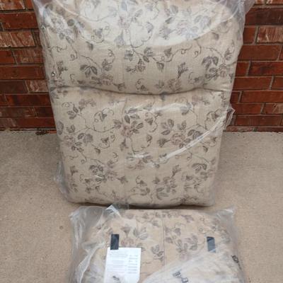Dutailier replacement cushion for Rocking chair