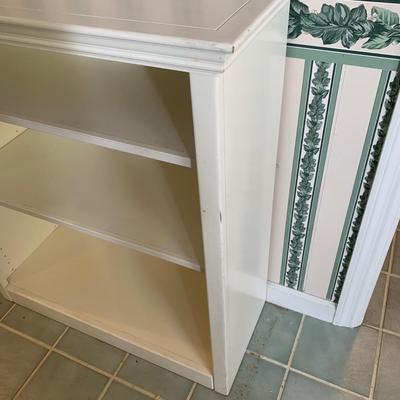 Short White Shelving Unit (K-HS)