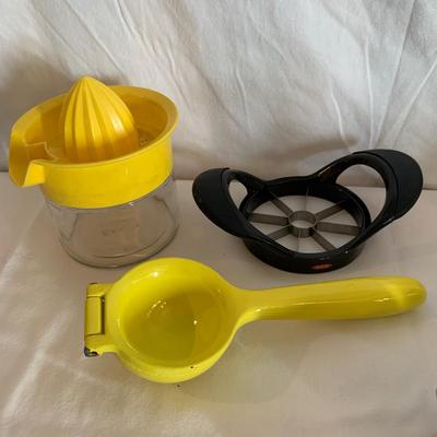 Zyliss Mandoline w/ Chopper, Graters, Juicers, & More (K-HS)