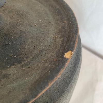 Unique Earth-Toned Pottery Vessels (K-HS)