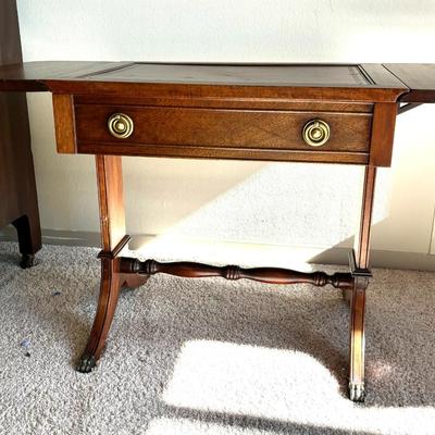 Oneida Sheraton Coffee Table Chest