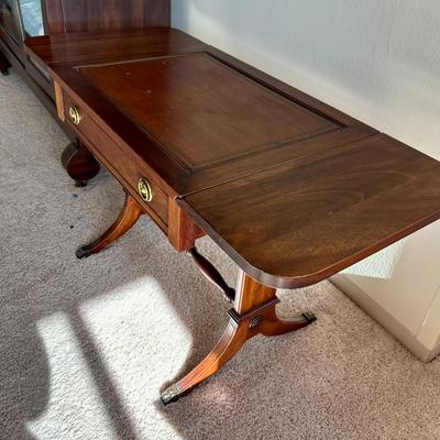 Oneida Sheraton Coffee Table Chest