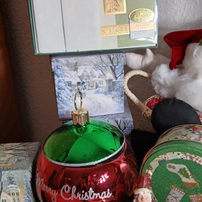Christmas decorations Santa, Mug set, wreath, reindeer hanging and MUCH MORE