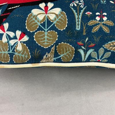 440 Klaus Haapaniemi Swedish Linen Running Fox Pillows