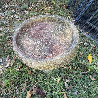 269 Concrete Bird Bath