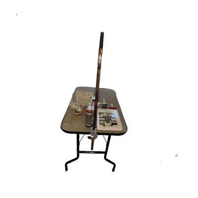 385 Dog Grooming Table & Supplies