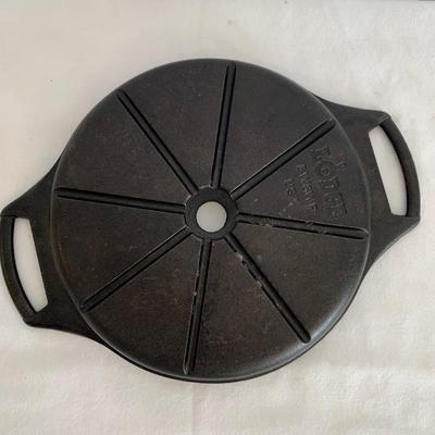 Brand New Lodge Cast Iron Griddle, Dutch Oven, & More (K-HS)