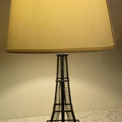 Eiffel Tower lamp with shade