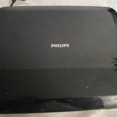Phillips DVD player, screen Is 7"