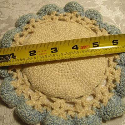 Doilies and hot pads