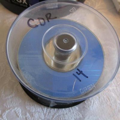 CD-R (45), DVDR (57), Mini CDR (14), 2 pkg cable clips
