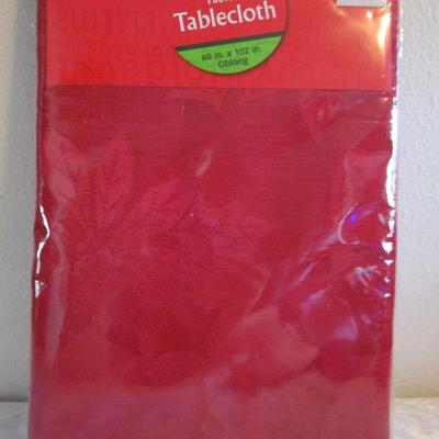 Red Christmas tablecloth 60" x 102" oblong festive poinsettia design