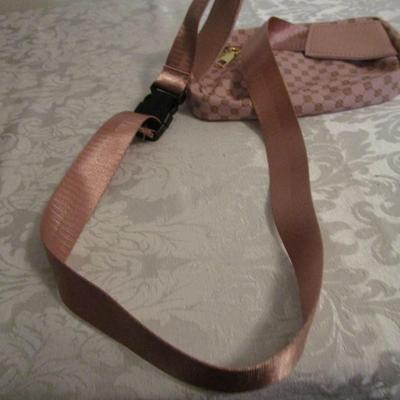 Pink waist belt purse