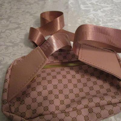 Pink waist belt purse