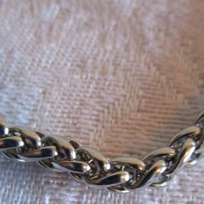 2 Stainless steel neck chains, lobster claw latches